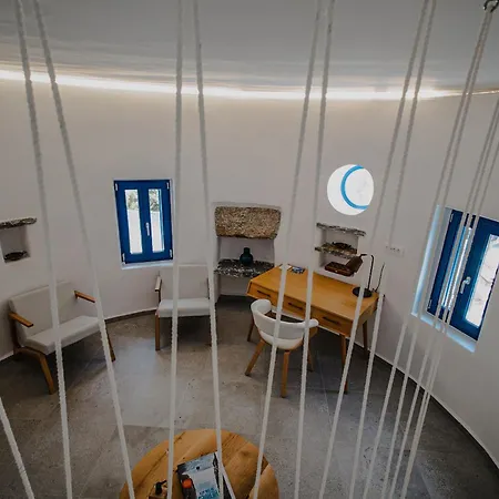 Zen Blue Mills - Luxury In Kea Island Villa