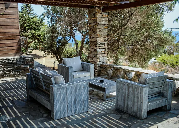 Zen Blue Mills - Luxury In Kea Island Koundouros