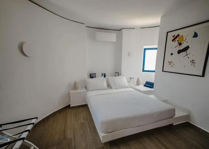 Zen Blue Mills - Luxury In Kea Island Villa