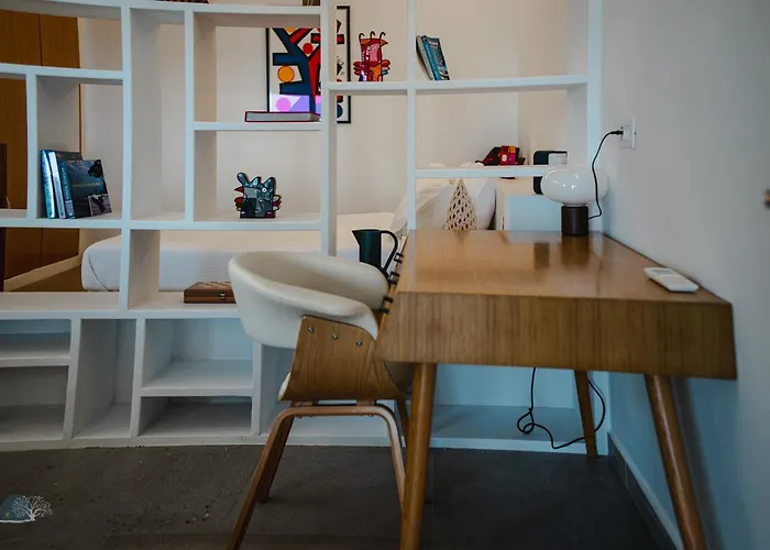 Zen Blue Mills - Luxury In Kea Island Villa Koundouros